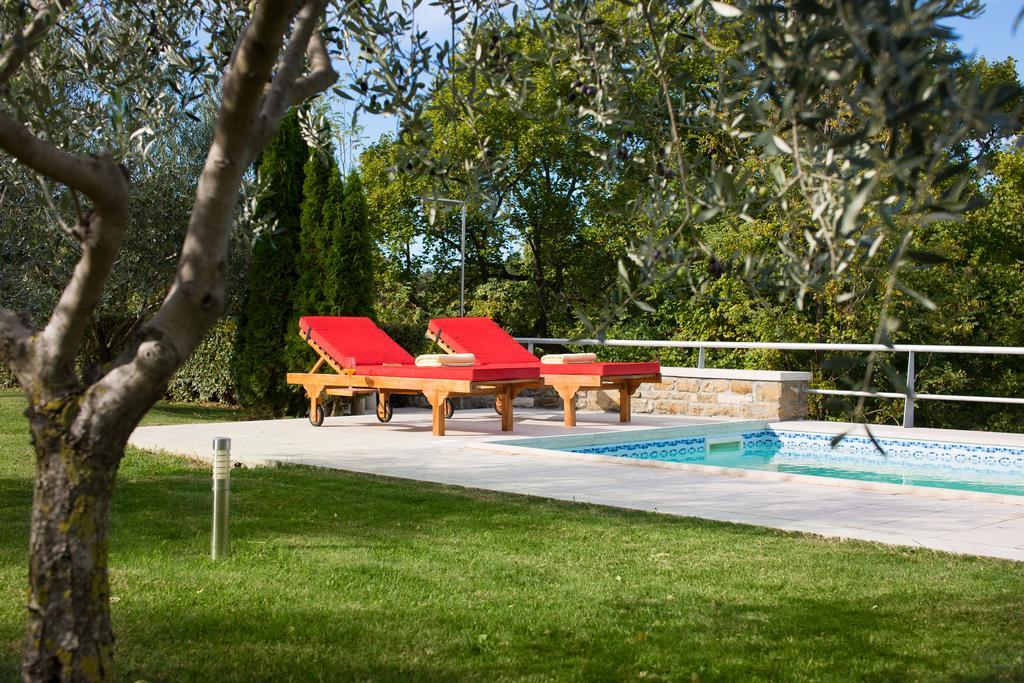 Villa Momiano With Private Pool Momjan Екстер'єр фото
